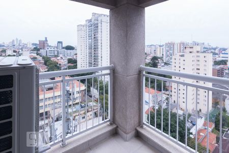 Apartamento para alugar com 198m², 2 quartos e 3 vagas Apartamento para alugar com 198m², 2 quartos e 3 vagasVaranda Suíte 1