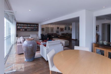 Sala de apartamento para alugar com 2 quartos, 198m² em Vila Romana, São Paulo