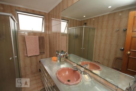 Apartamento à venda com 296m², 3 quartos e 2 vagasBanheiro