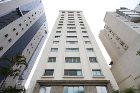 Apartamento à venda com 296m², 3 quartos e 2 vagasFachada