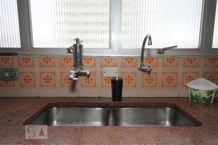 Apartamento à venda com 296m², 3 quartos e 2 vagasCozinha