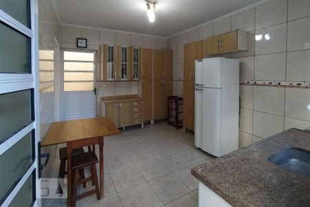 Casa para alugar com 68m², 2 quartos e 1 vaga Casa para alugar com 68m², 2 quartos e 1 vagaCozinha