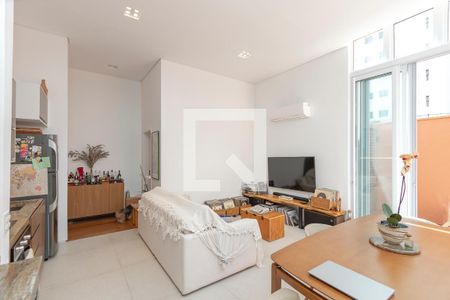 Apartamento à venda com 69m², 1 quarto e 1 vagaSala/ Cozinha