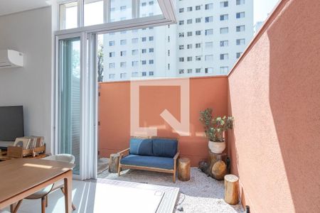 Apartamento à venda com 69m², 1 quarto e 1 vagaVaranda