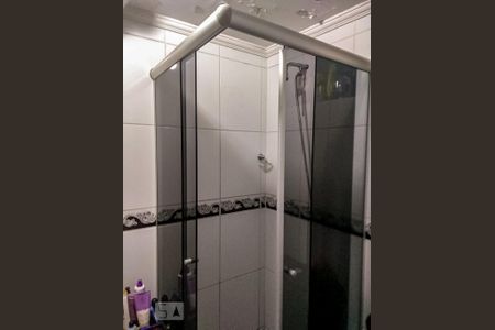 Banheiro de apartamento para alugar com 3 quartos, 62m² em Parque Cecap, Guarulhos