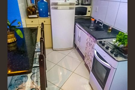 Cozinha de apartamento para alugar com 3 quartos, 62m² em Parque Cecap, Guarulhos