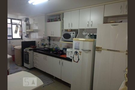 Apartamento à venda com 120m², 3 quartos e 1 vagaCozinha