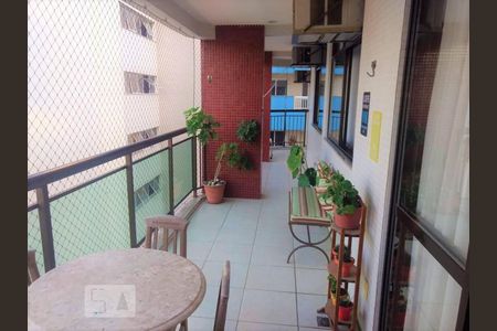 Varanda de apartamento à venda com 3 quartos, 120m² em Icaraí, Niterói