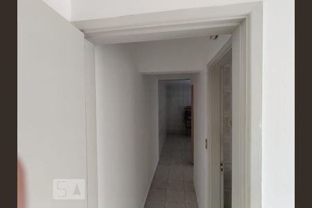 Corredor de casa para alugar com 1 quarto, 62m² em Sacomã, São Paulo