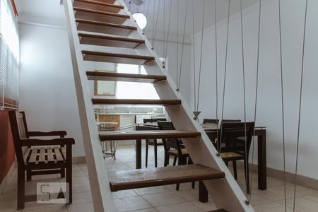 Apartamento à venda com 210m², 4 quartos e 2 vagasDetalhe Sala