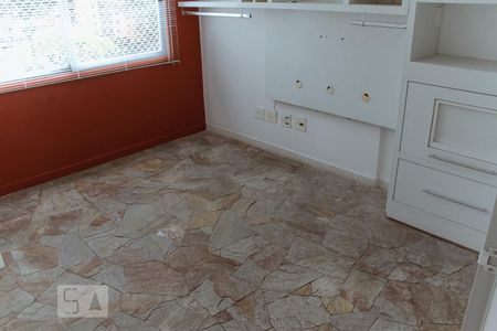 Apartamento à venda com 210m², 4 quartos e 2 vagasQuarto