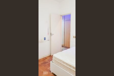 q2.. de apartamento para alugar com 2 quartos, 60m² em Laranjeiras, Rio de Janeiro
