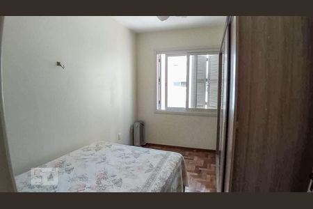 Dormitório de apartamento à venda com 2 quartos, 74m² em Floresta, Porto Alegre