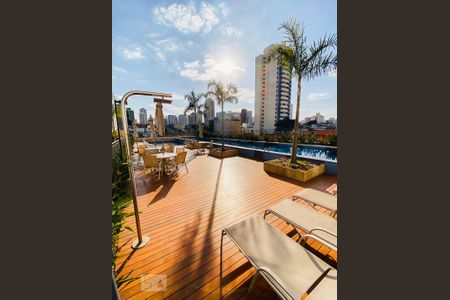 Apartamento para alugar com 45m², 1 quarto e 1 vaga Apartamento para alugar com 45m², 1 quarto e 1 vagaÁrea comum - Piscina