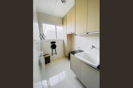 Apartamento para alugar com 45m², 1 quarto e 1 vaga Apartamento para alugar com 45m², 1 quarto e 1 vagaÁrea de Serviço