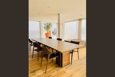 Apartamento para alugar com 45m², 1 quarto e 1 vaga Apartamento para alugar com 45m², 1 quarto e 1 vagaÁrea comum - Salão de festas