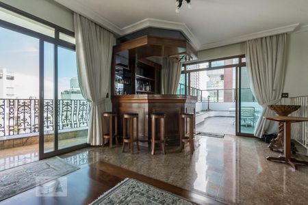 Apartamento à venda com 370m², 3 quartos e 4 vagasSala Piso Superior