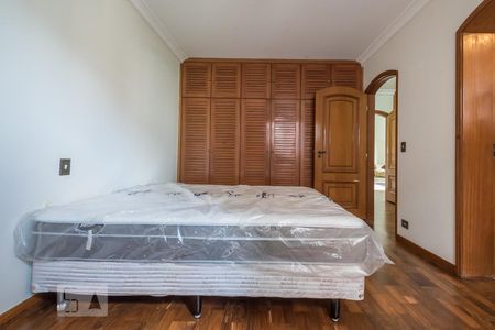Apartamento à venda com 370m², 3 quartos e 4 vagasSuíte 2