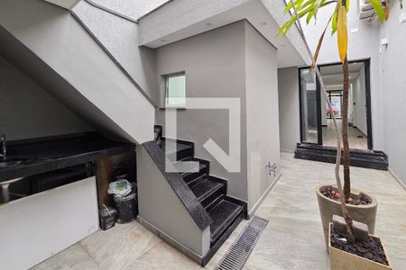 Casa para alugar com 203m², 2 quartos e 1 vagaÁrea de Serviço