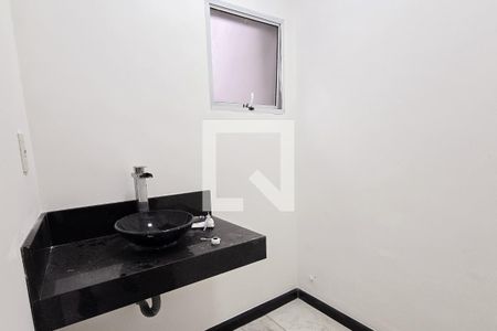 Casa para alugar com 203m², 2 quartos e 1 vagaBanheiro de serviço