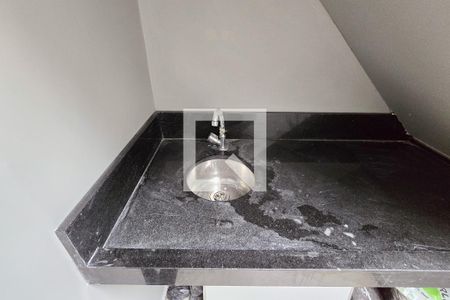 Casa para alugar com 203m², 2 quartos e 1 vagaÁrea de Serviço