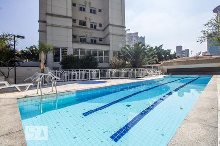 Apartamento à venda com 42m², 2 quartos e 1 vaga Apartamento à venda com 42m², 2 quartos e 1 vagaPiscina