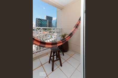 Apartamento à venda com 42m², 2 quartos e 1 vaga Apartamento à venda com 42m², 2 quartos e 1 vagaVaranda