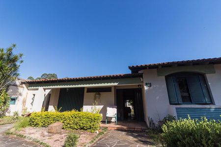 Casa à venda com 252m², 3 quartos e 2 vagasFachada