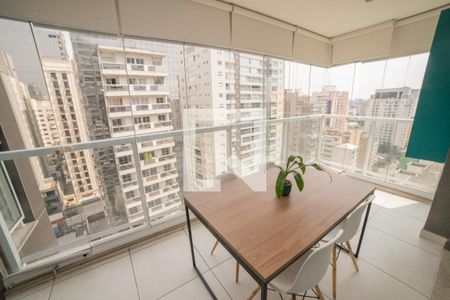 Apartamento para alugar com 36m², 1 quarto e 1 vaga Apartamento para alugar com 36m², 1 quarto e 1 vagaVaranda