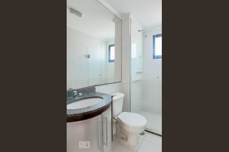 Apartamento para alugar com 67m², 3 quartos e 2 vagas Apartamento para alugar com 67m², 3 quartos e 2 vagasBanheiro