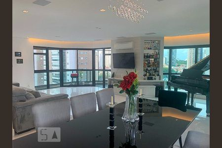Sala de apartamento à venda com 3 quartos, 220m² em Vila Regente Feijó, São Paulo
