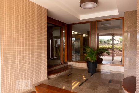 Apartamento à venda com 147m², 3 quartos e 2 vagasFachada