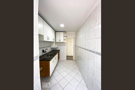 Cozinha de apartamento para alugar com 2 quartos, 60m² em Demarchi, São Bernardo do Campo