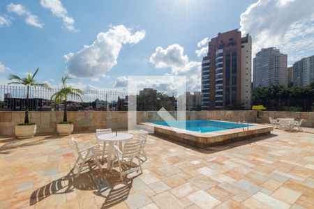 Apartamento para alugar com 84m², 2 quartos e 1 vagaPiscina