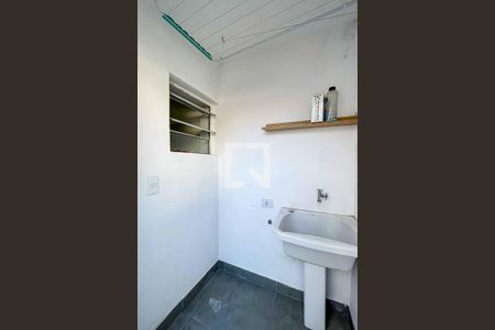Casa para alugar com 36m², 1 quarto e sem vaga Casa para alugar com 36m², 1 quarto e sem vagaLavanderia