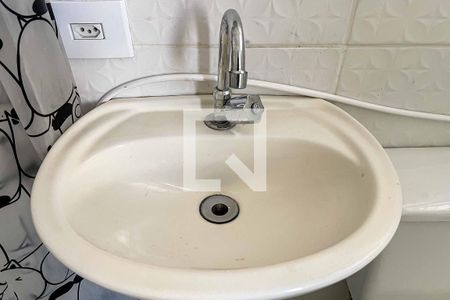 Casa para alugar com 36m², 1 quarto e sem vaga Casa para alugar com 36m², 1 quarto e sem vagaBanheiro