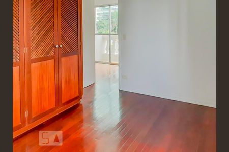 Apartamento à venda com 46m², 1 quarto e 1 vaga Apartamento à venda com 46m², 1 quarto e 1 vagaQuarto