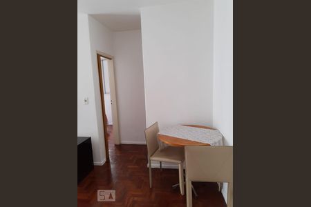 Apartamento à venda com 50m², 1 quarto e 1 vagaSala
