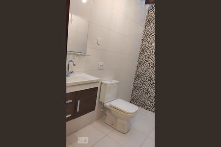 Casa à venda com 126m², 2 quartos e 1 vagaBanheiro