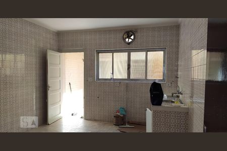 Casa à venda com 126m², 2 quartos e 1 vagaCozinha