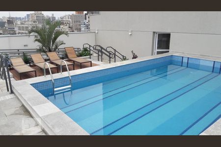 Studio à venda com 32m², 1 quarto e sem vagaÁrea Comum - Piscina