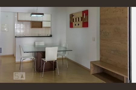 Sala de apartamento para alugar com 3 quartos, 75m² em Campestre, Santo André