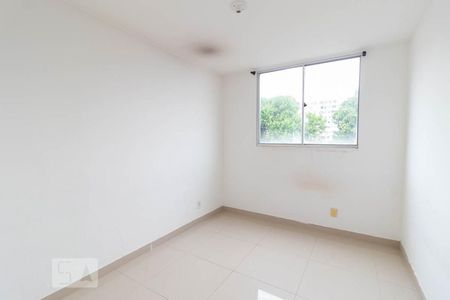 Quarto 1 de apartamento para alugar com 2 quartos, 92m² em Cascadura, Rio de Janeiro