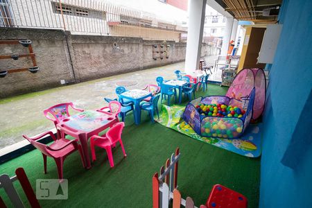 Apartamento para alugar com 92m², 2 quartos e 1 vagaÁrea Comum - Playground