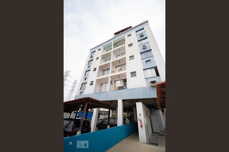 Apartamento para alugar com 92m², 2 quartos e 1 vagaFachada