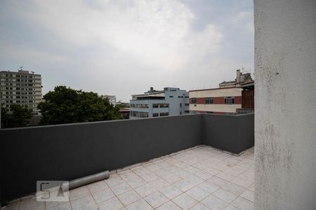 Apartamento para alugar com 92m², 2 quartos e 1 vagaTerraço