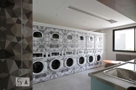 Apartamento para alugar com 26m², 1 quarto e sem vagaÁrea comum - Lavanderia