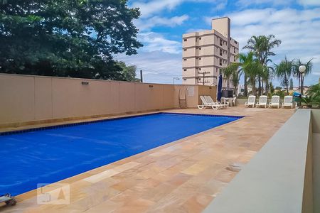 Apartamento para alugar com 128m², 2 quartos e 2 vagas Apartamento para alugar com 128m², 2 quartos e 2 vagasÁrea comum - Piscina