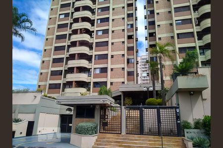 Apartamento para alugar com 128m², 2 quartos e 2 vagas Apartamento para alugar com 128m², 2 quartos e 2 vagasFachada e portaria