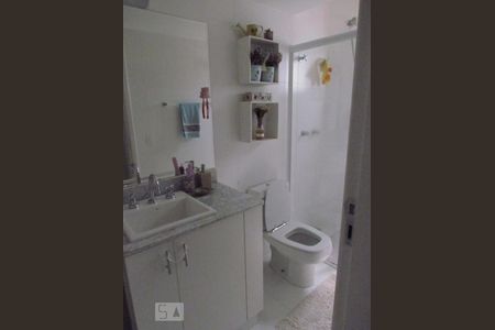 Banheiro de apartamento para alugar com 3 quartos, 94m² em Perdizes, São Paulo